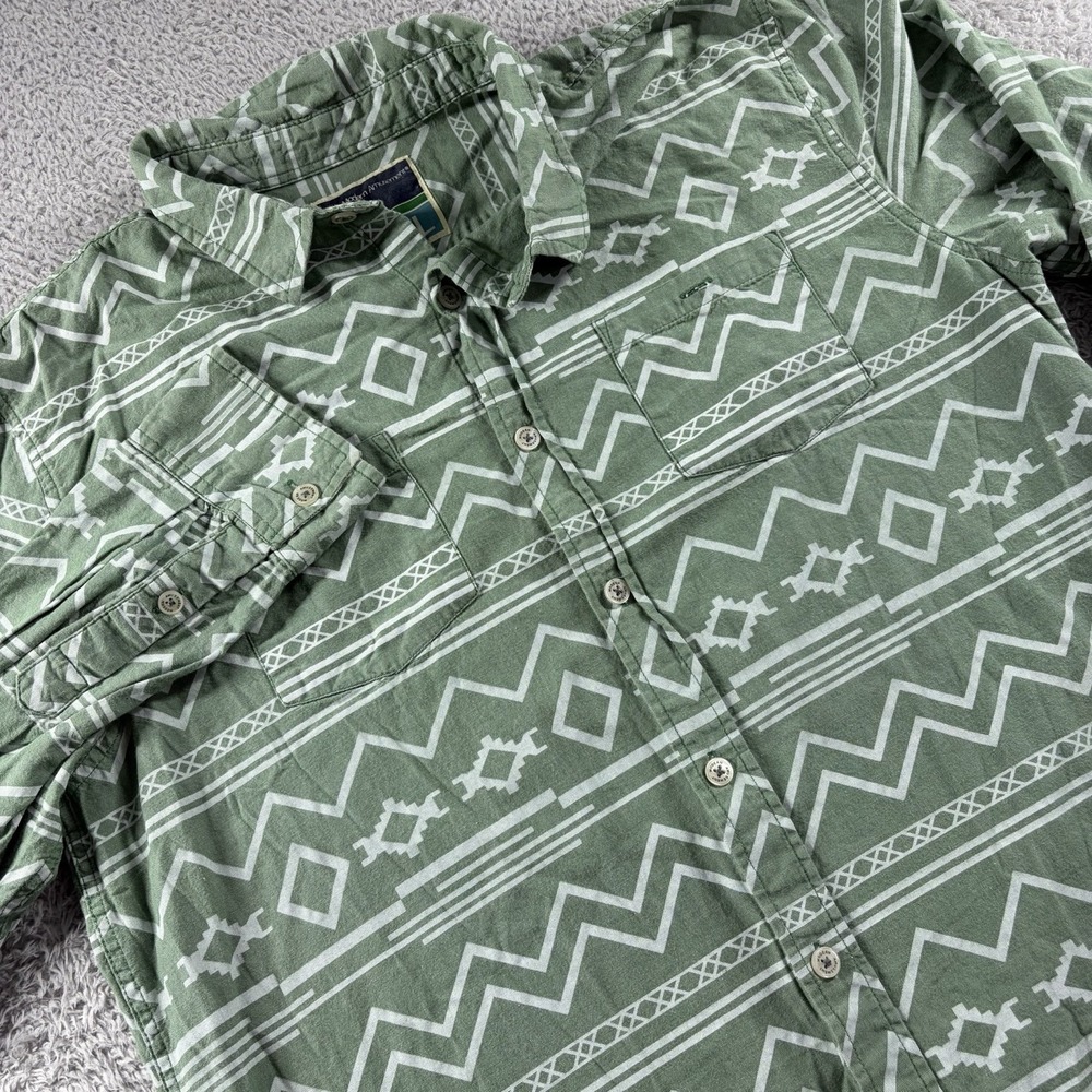 Modern Amusement Aztec Pattern Shirt Mens Large Green Button Up Western